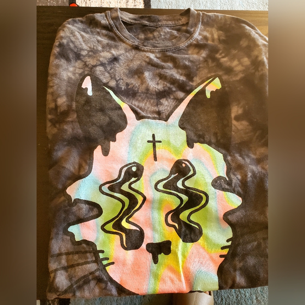 Mens trippy tee